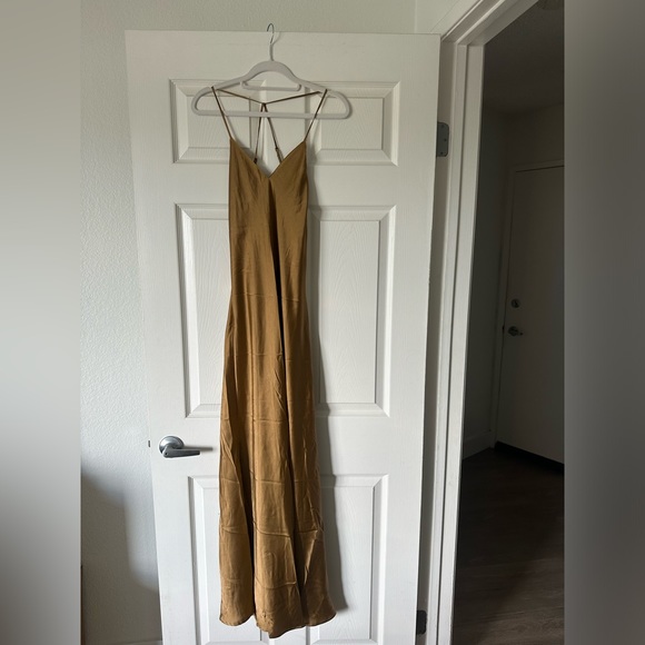 Pampelone Oriane Maxi Dress - Picture 6 of 14